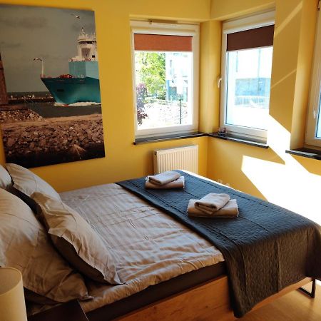 Sunny Apartment Свиноуйсьце Экстерьер фото